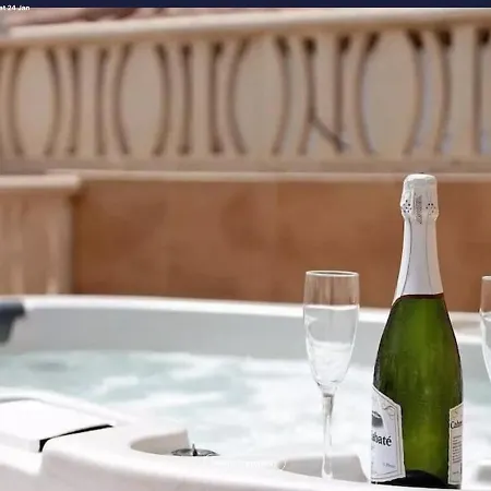 Villa Sea View With Private Pool & Jacuzzi On Golf Course San Miguel de Abona